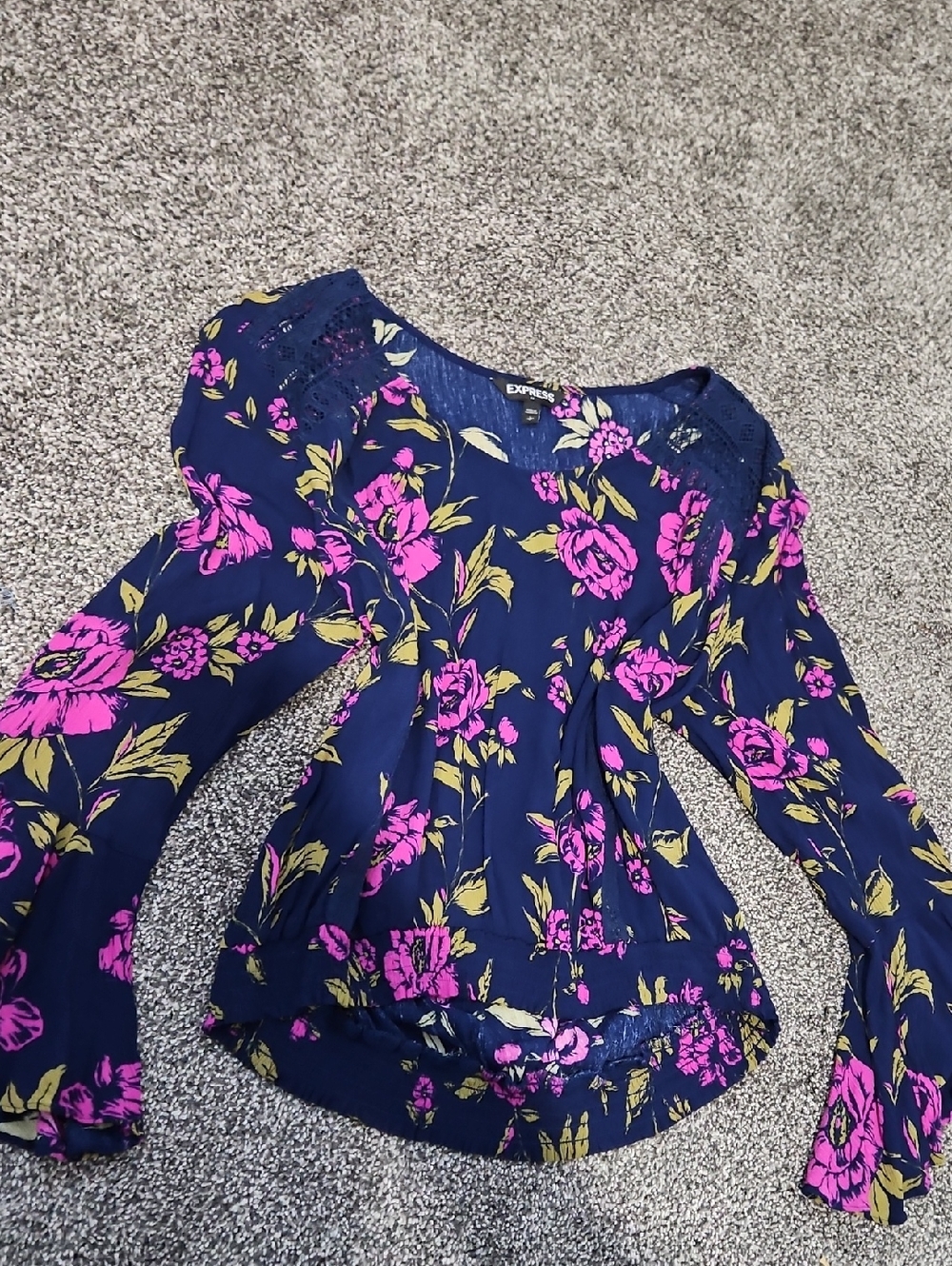Express Navy Floral Long-Sleeve Top - Hot Pink & Olive Print